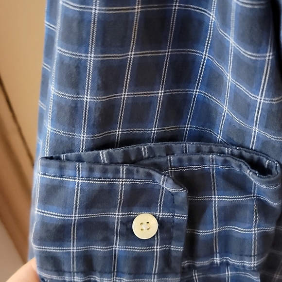 Abercrombie & Fitch Button Down Size L - Picture 4 of 7